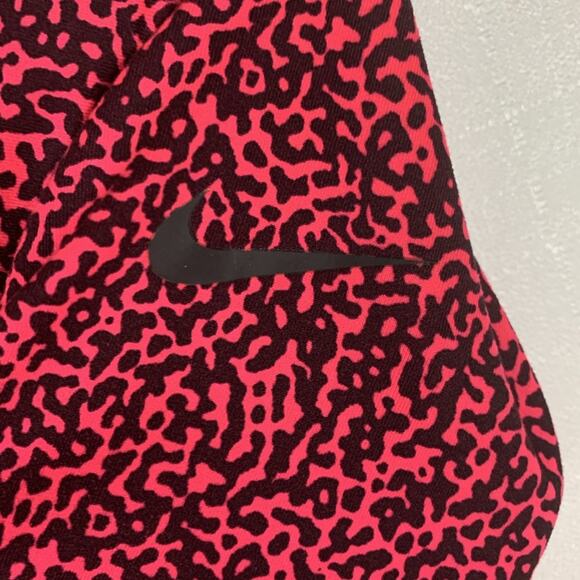 Nike Womens large printed base layer 3/4 length sleeves pink purple warm gear we - Picture 10 of 12